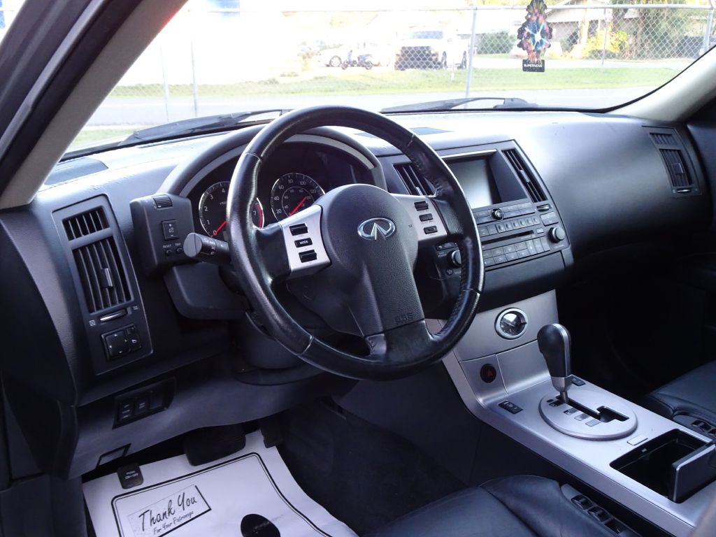 2004 INFINITI FX35 Image 11