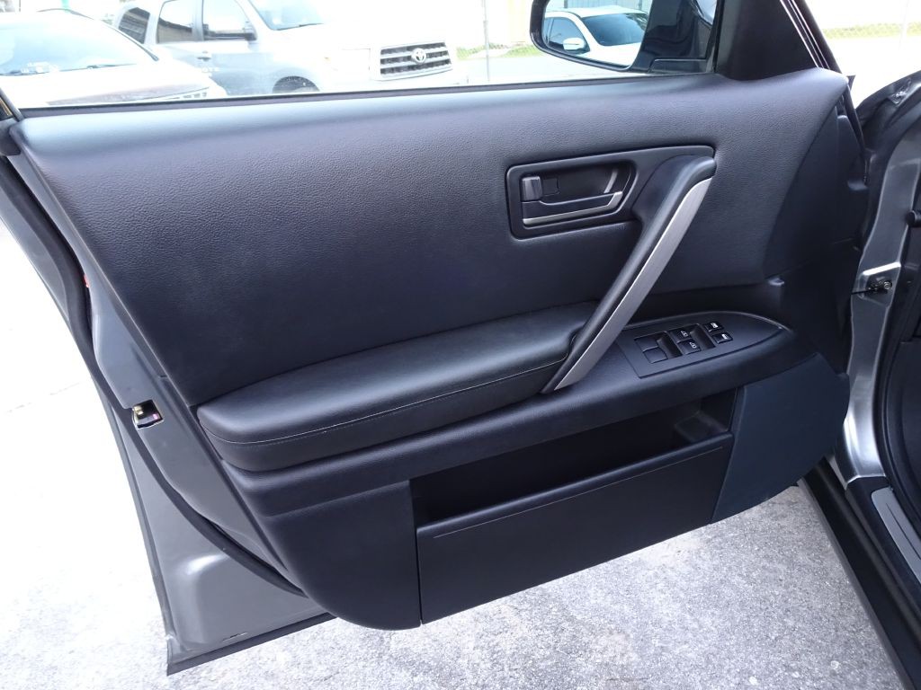 2004 INFINITI FX35 Image 13