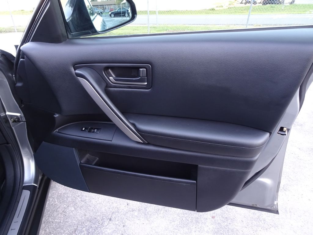 2004 INFINITI FX35 Image 18