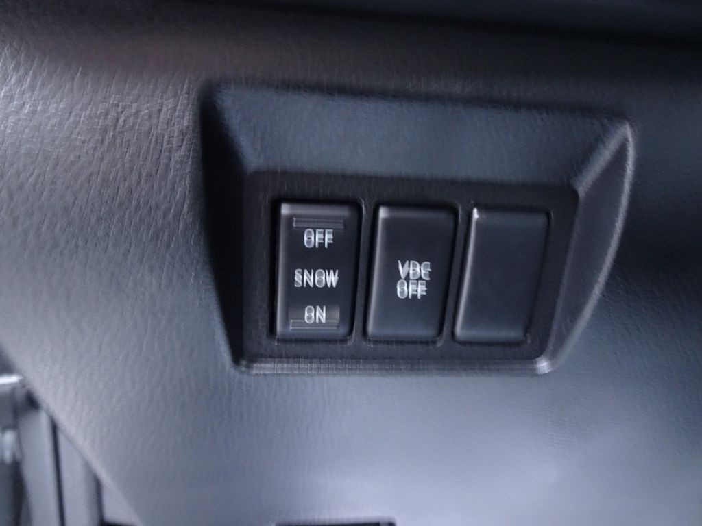 2004 INFINITI FX35 Image 28