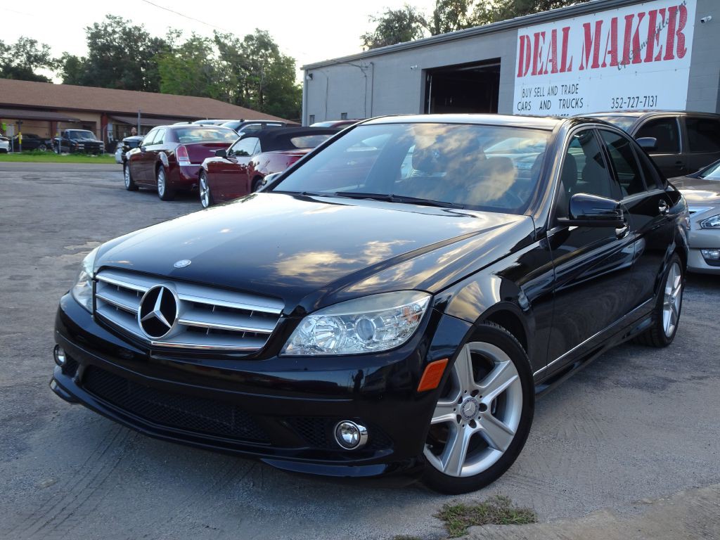2010 Mercedes-Benz C-Class Image 9