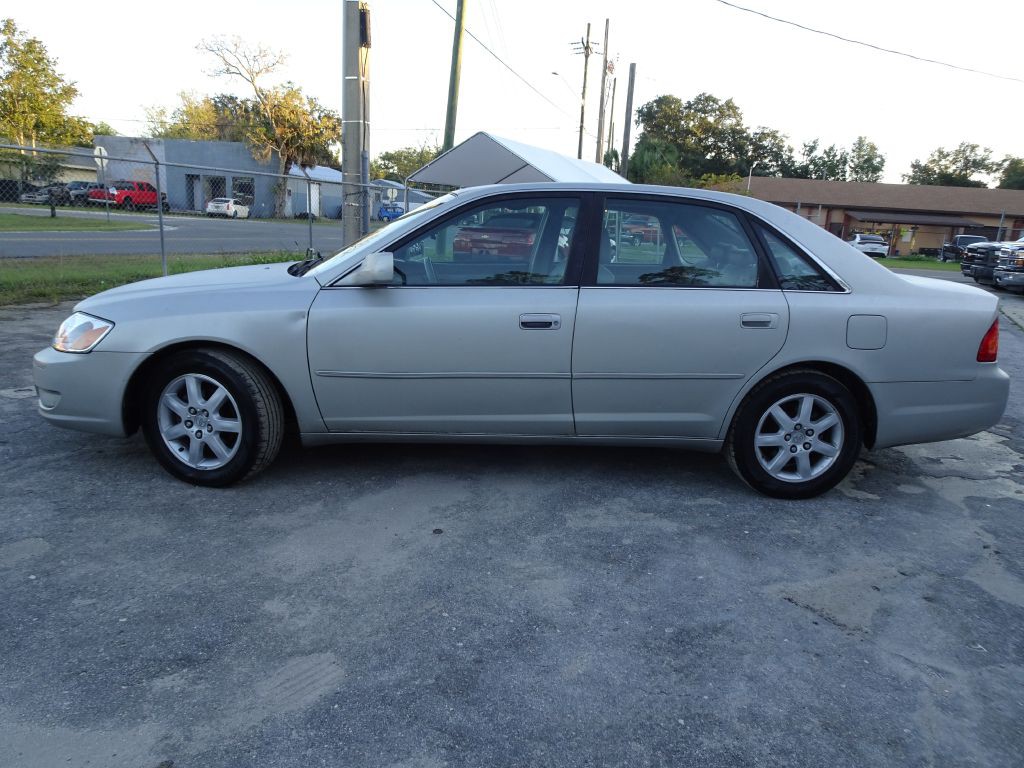 2002 Toyota Avalon Image 8