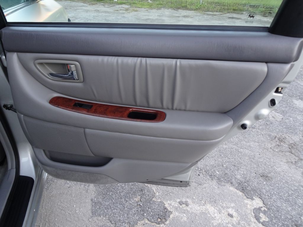 2002 Toyota Avalon Image 19