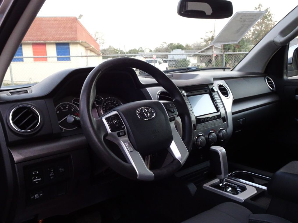 2014 Toyota Tundra Image 10