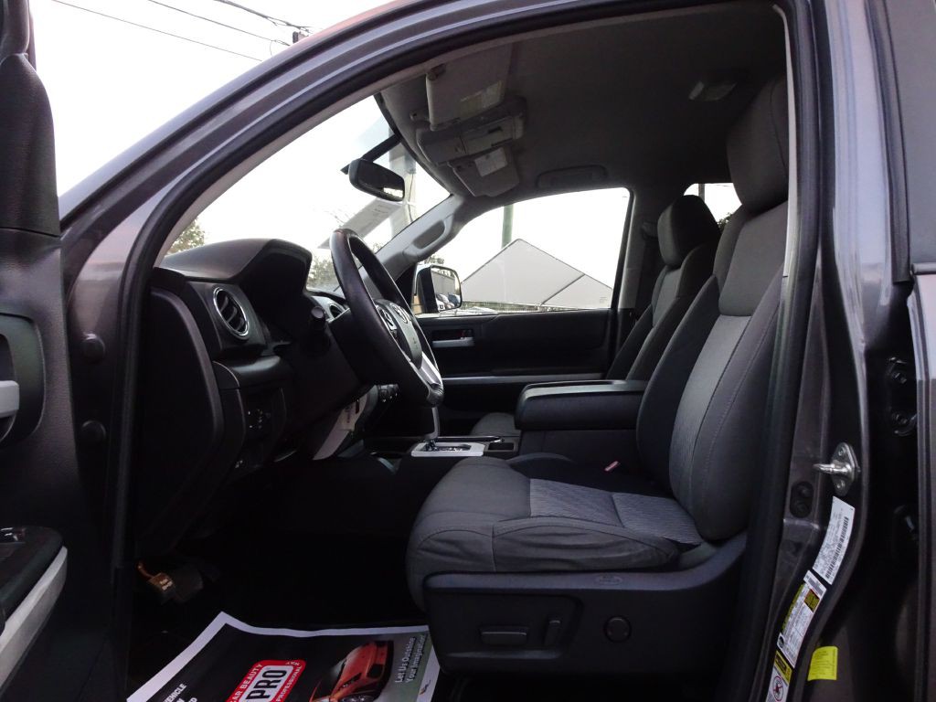2014 Toyota Tundra Image 11