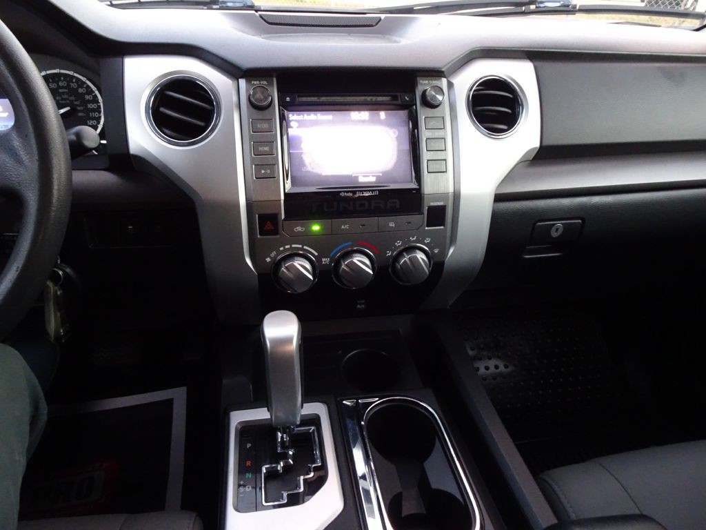 2014 Toyota Tundra Image 24
