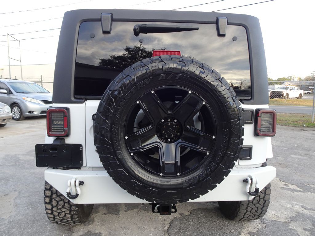 2013 Jeep Wrangler Unlimited Image 6