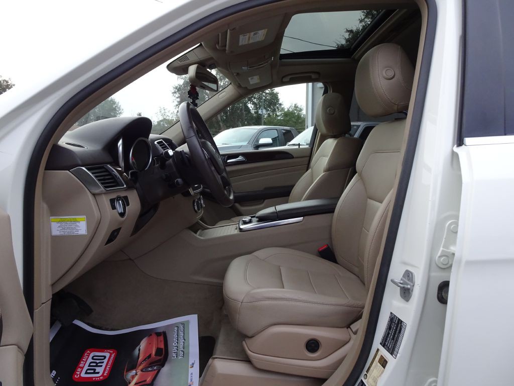 2013 Mercedes-Benz M-Class Image 11