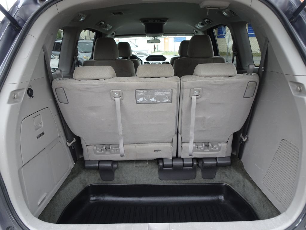 2016 Honda Odyssey Image 18