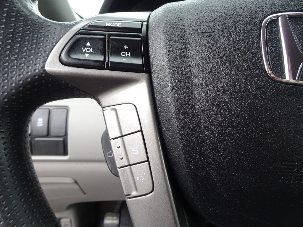 2016 Honda Odyssey Image 20