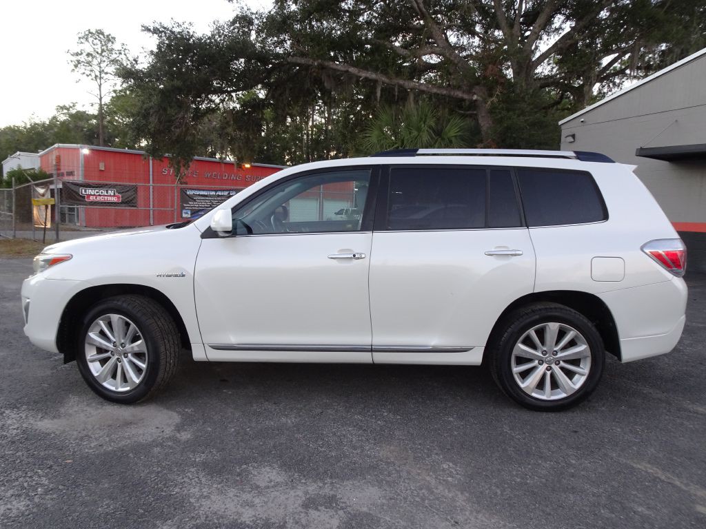 2011 Toyota Highlander Image 8