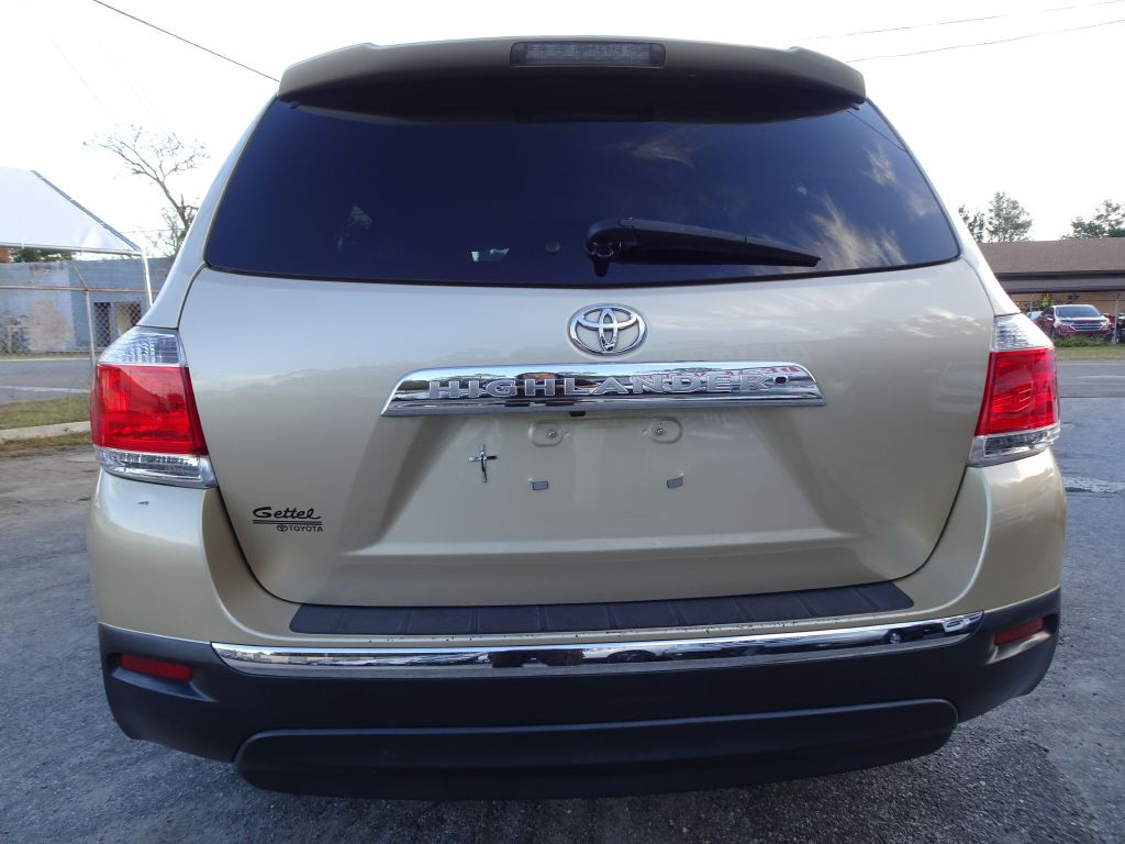 2013 Toyota Highlander Image 6