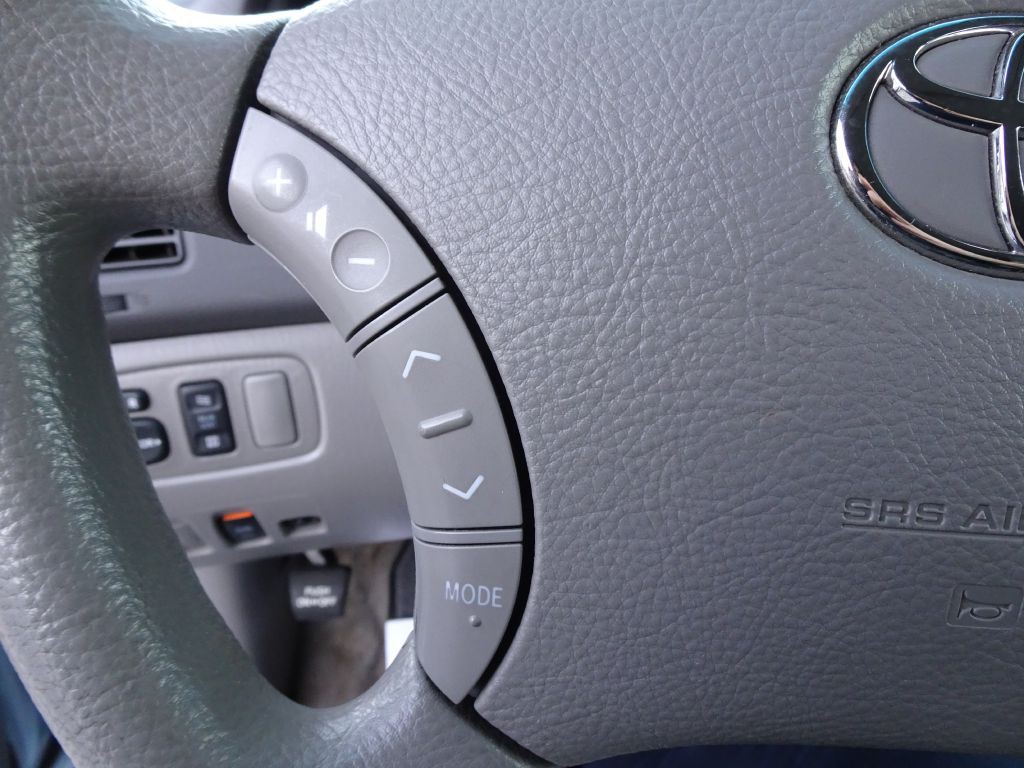 2007 Toyota Sienna Image 18