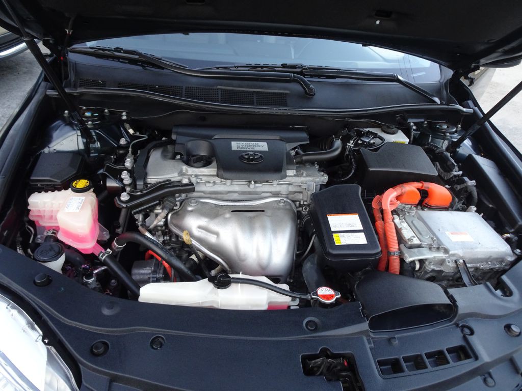 2016 Toyota Camry Image 27