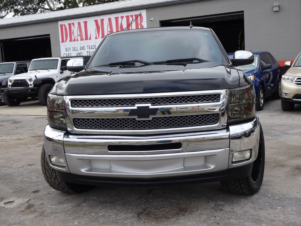 2013 Chevrolet Silverado 1500 Image 3