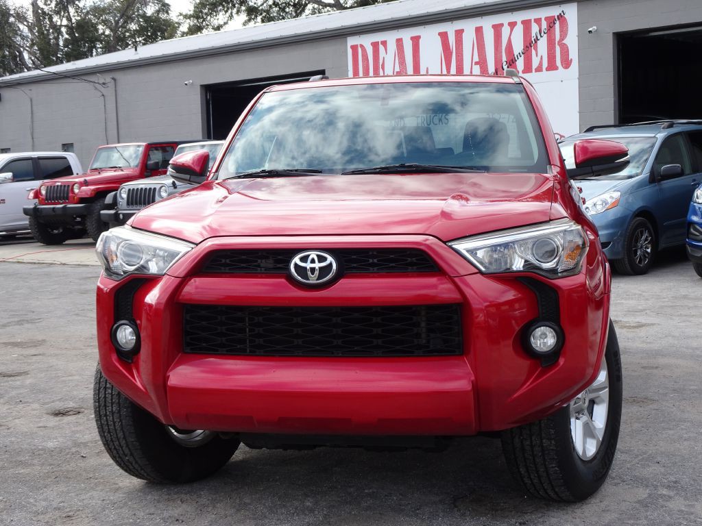 2019 Toyota 4Runner Image 2