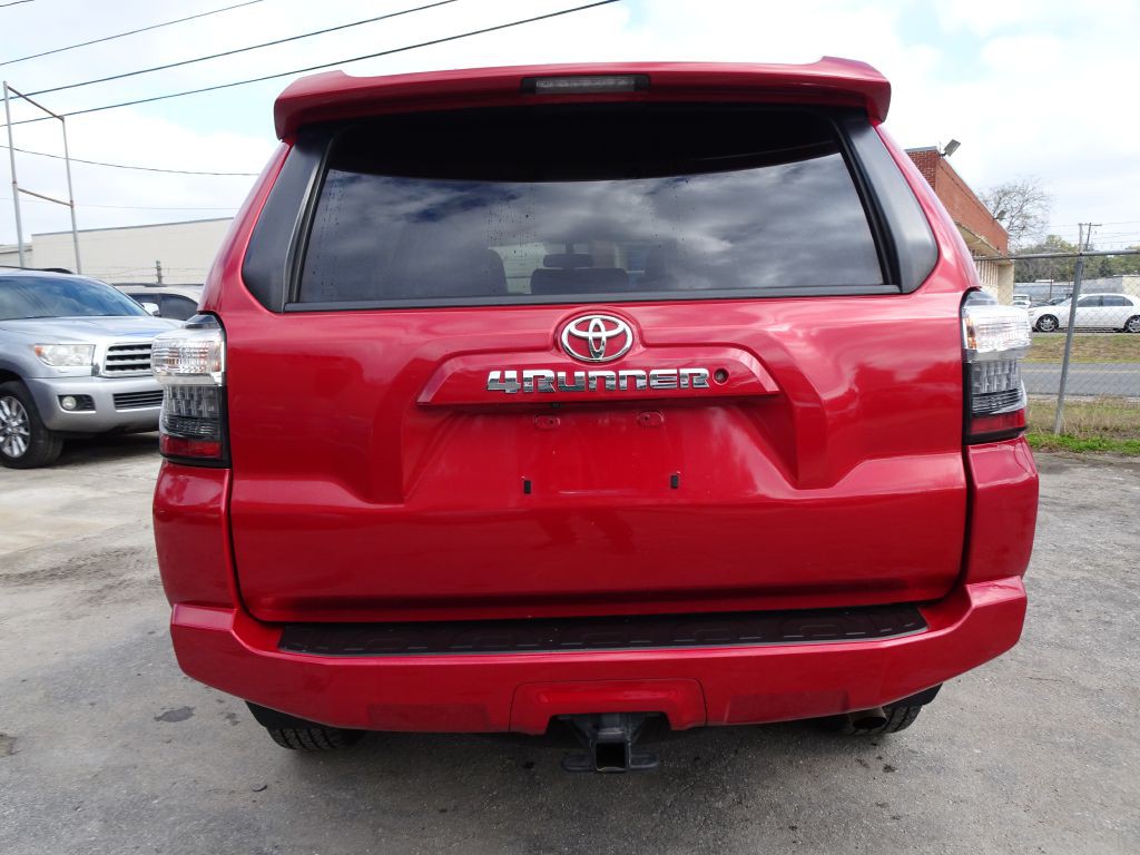 2019 Toyota 4Runner Image 6