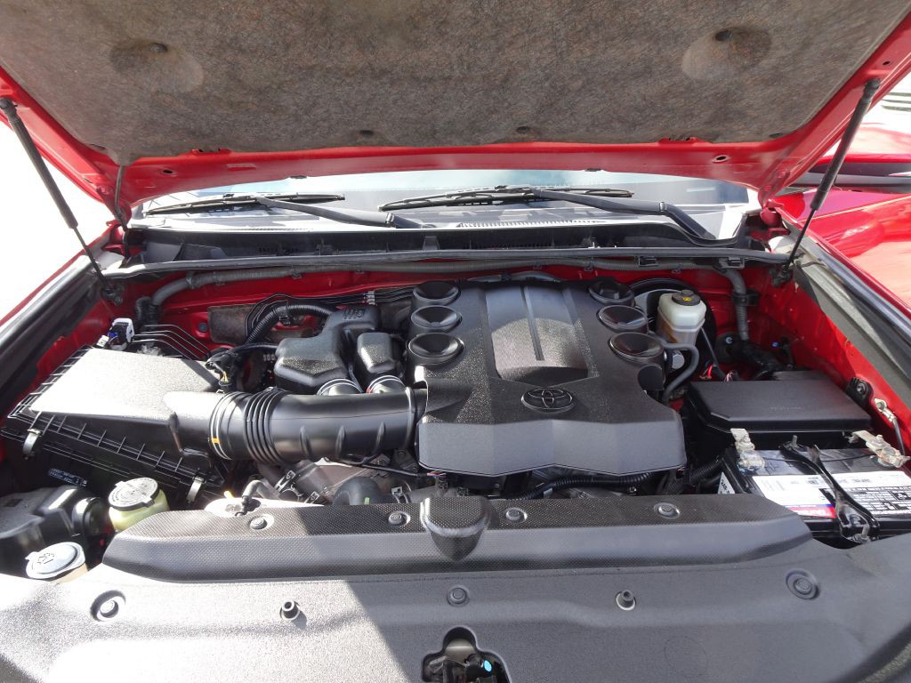 2019 Toyota 4Runner Image 27