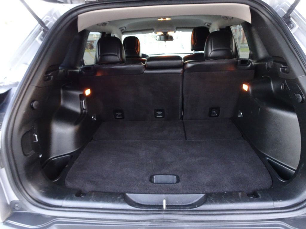 2017 Jeep Cherokee Image 21