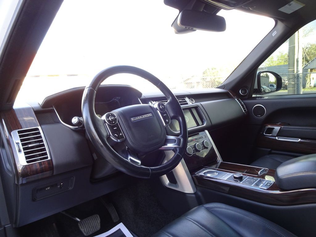 2014 Land Rover Range Rover Image 10