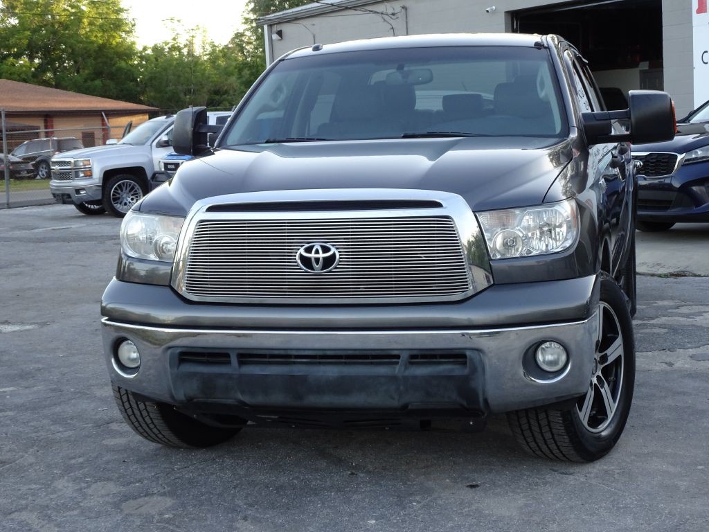2013 Toyota Tundra Image 2