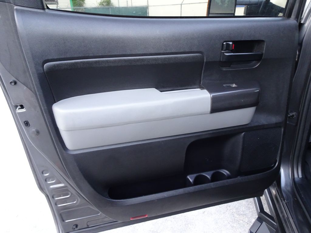 2013 Toyota Tundra Image 15