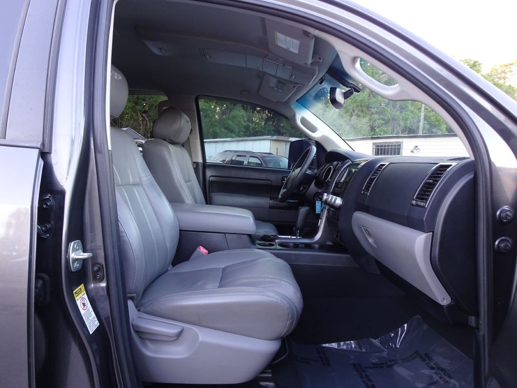2013 Toyota Tundra Image 17