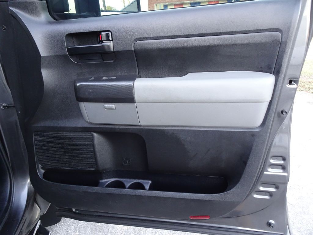 2013 Toyota Tundra Image 18