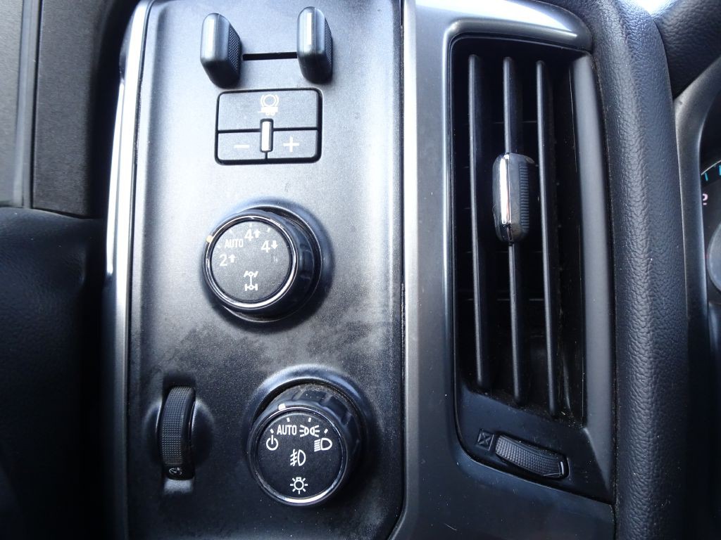 2015 Chevrolet Silverado 1500 Image 25