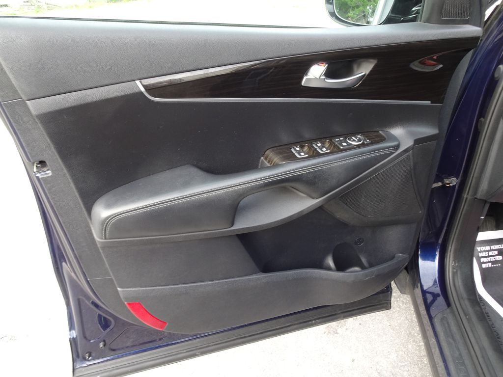 2020 Kia Sorento Image 12