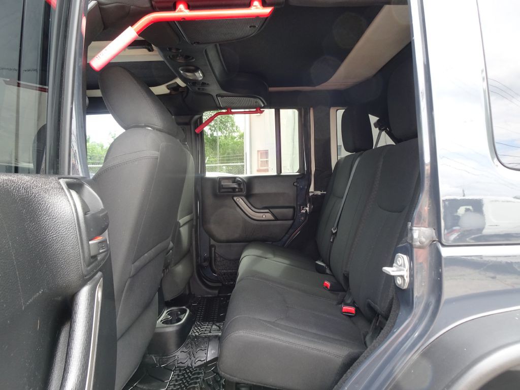 2016 Jeep Wrangler Unlimited Image 13