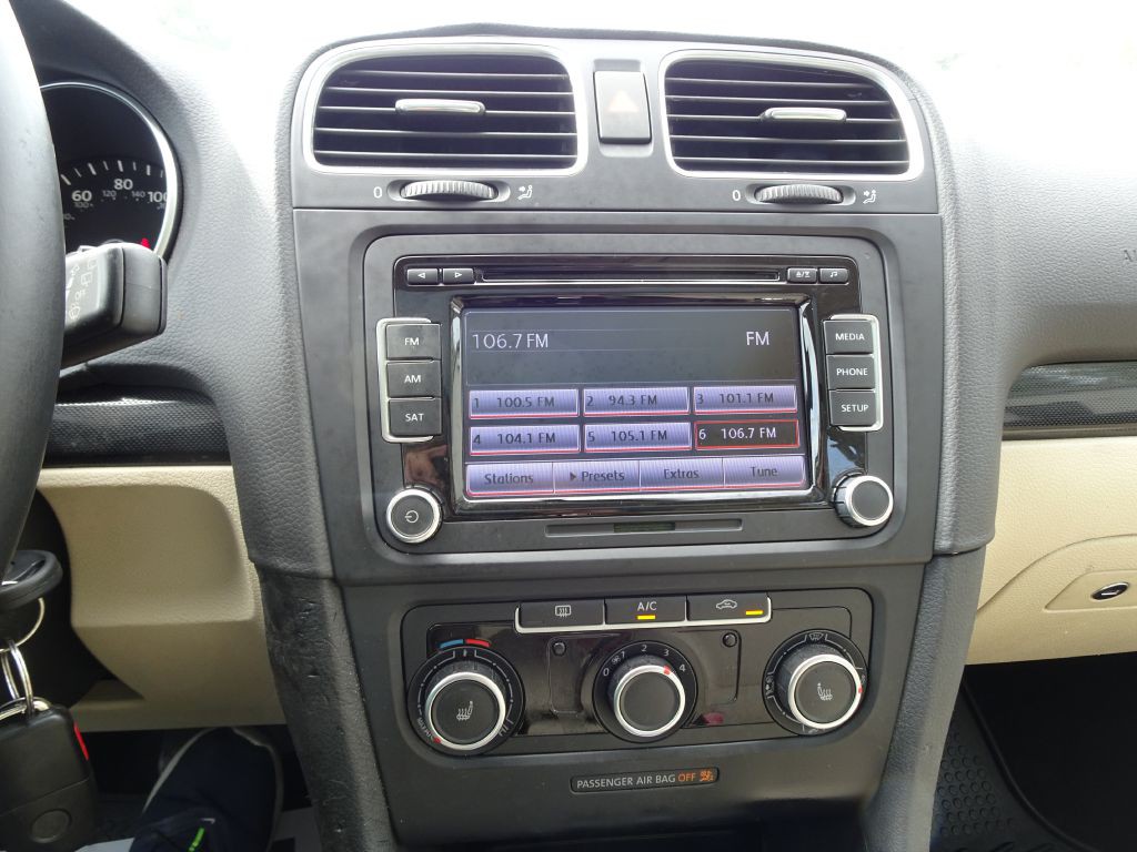 2014 Volkswagen Jetta Image 18
