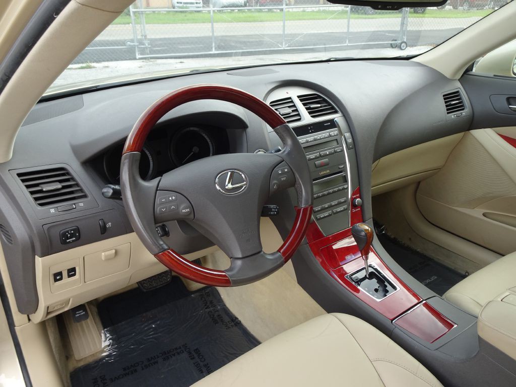 2008 Lexus ES Image 10