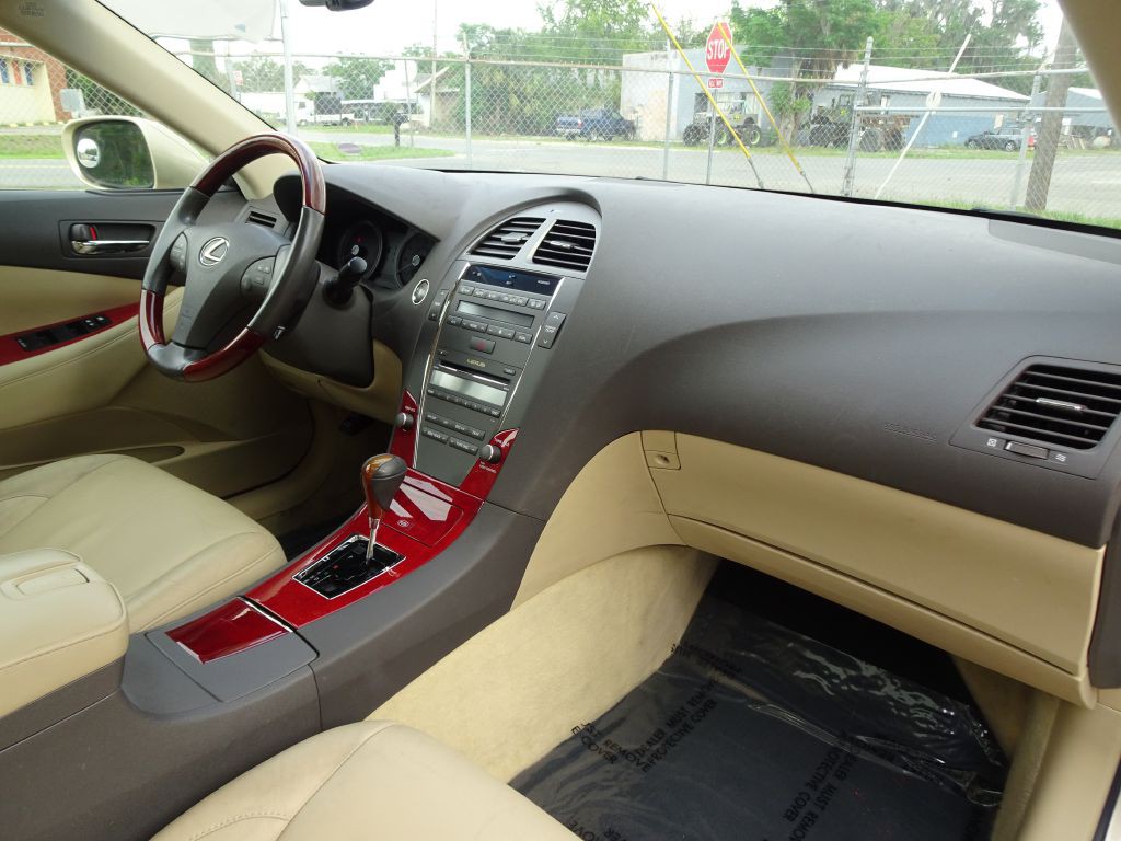 2008 Lexus ES Image 16