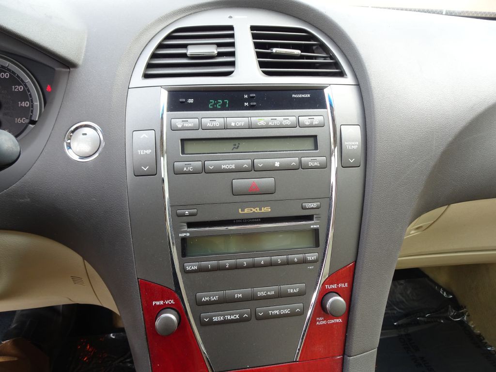 2008 Lexus ES Image 24
