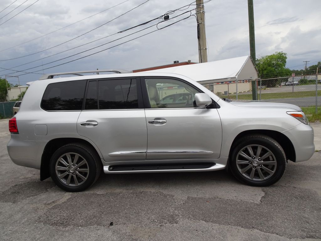 2011 Lexus LX Image 5