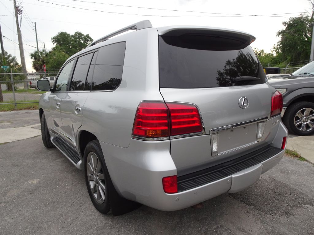 2011 Lexus LX Image 8
