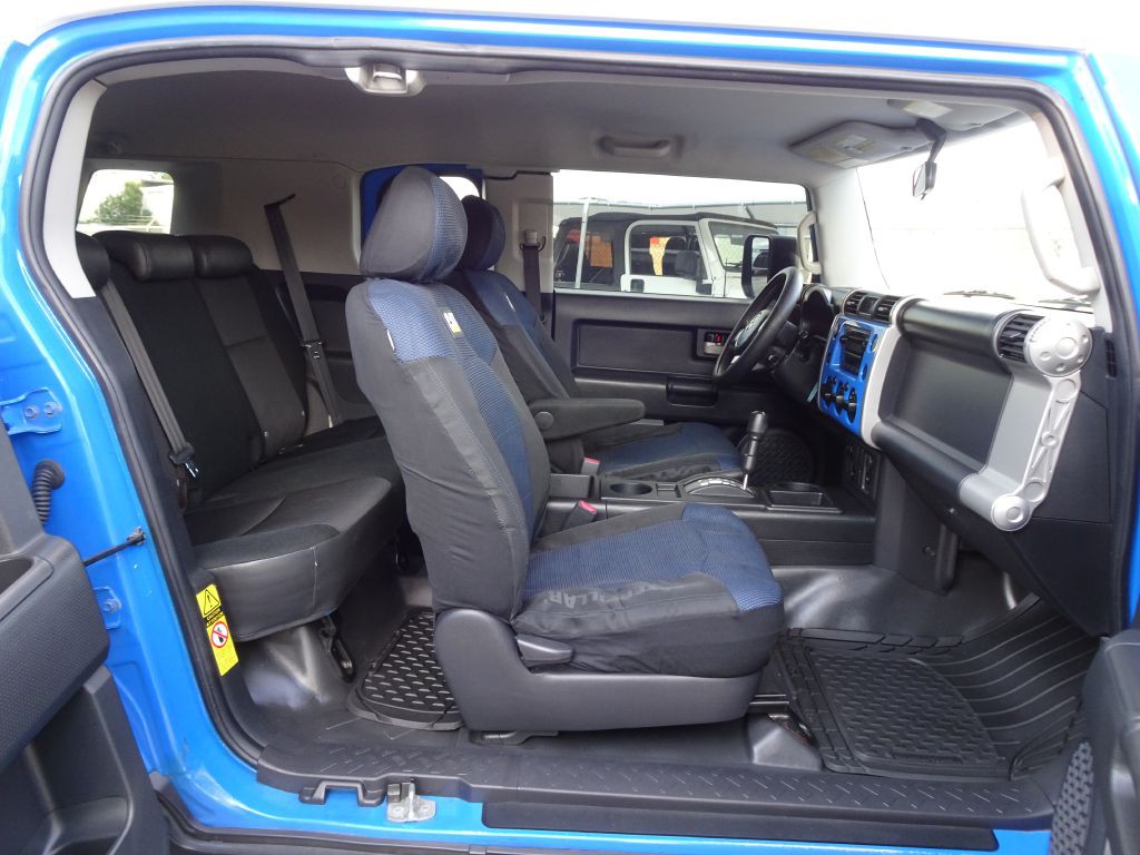 2007 Toyota FJ Cruiser Image 16