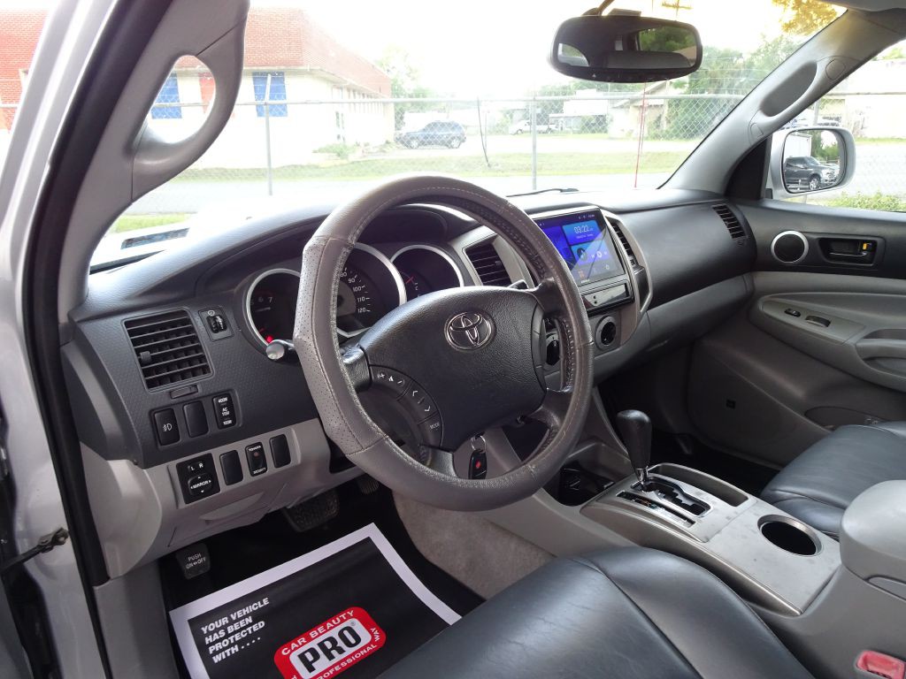 2005 Toyota Tacoma Image 11
