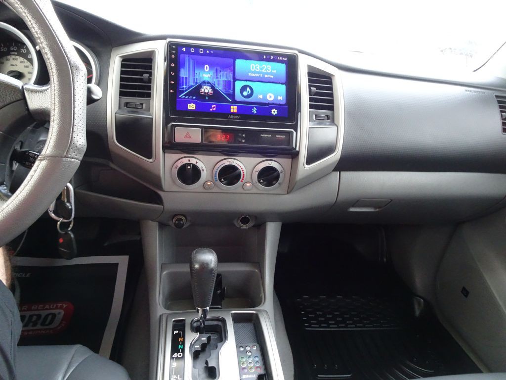 2005 Toyota Tacoma Image 25