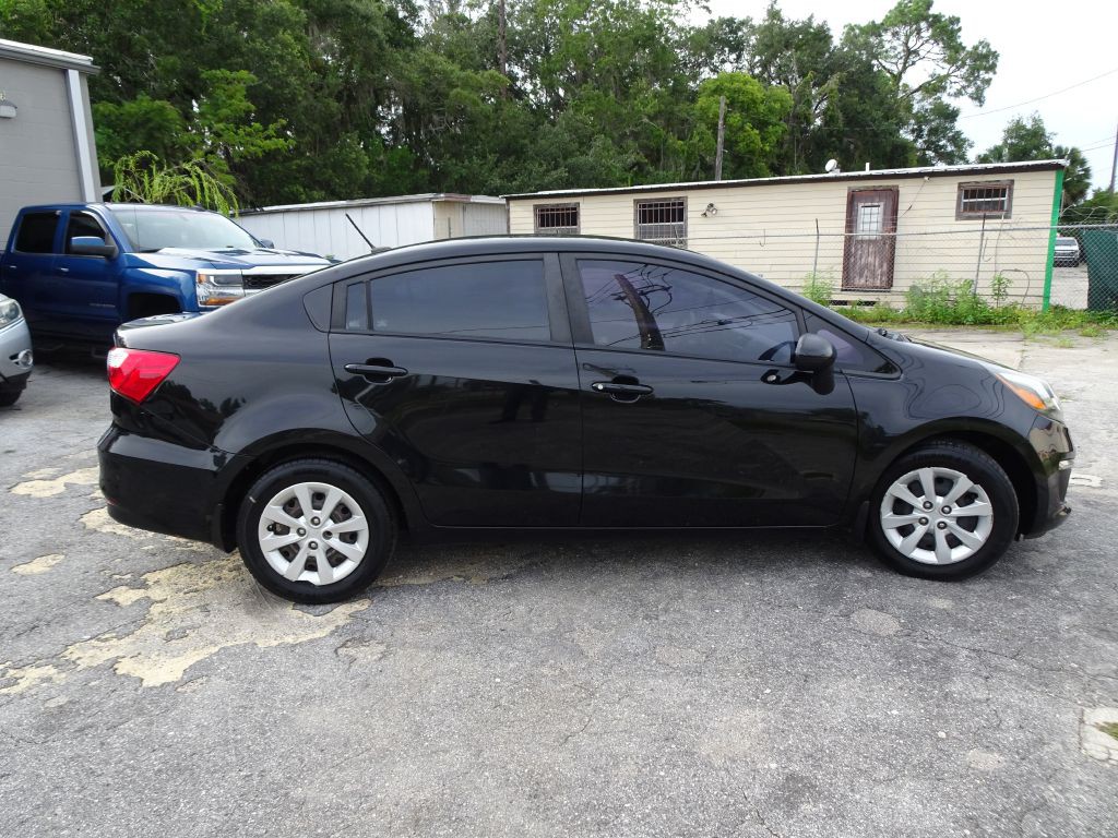 2017 Kia Rio Image 5