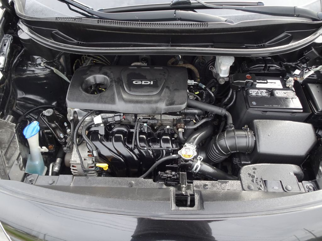 2017 Kia Rio Image 27