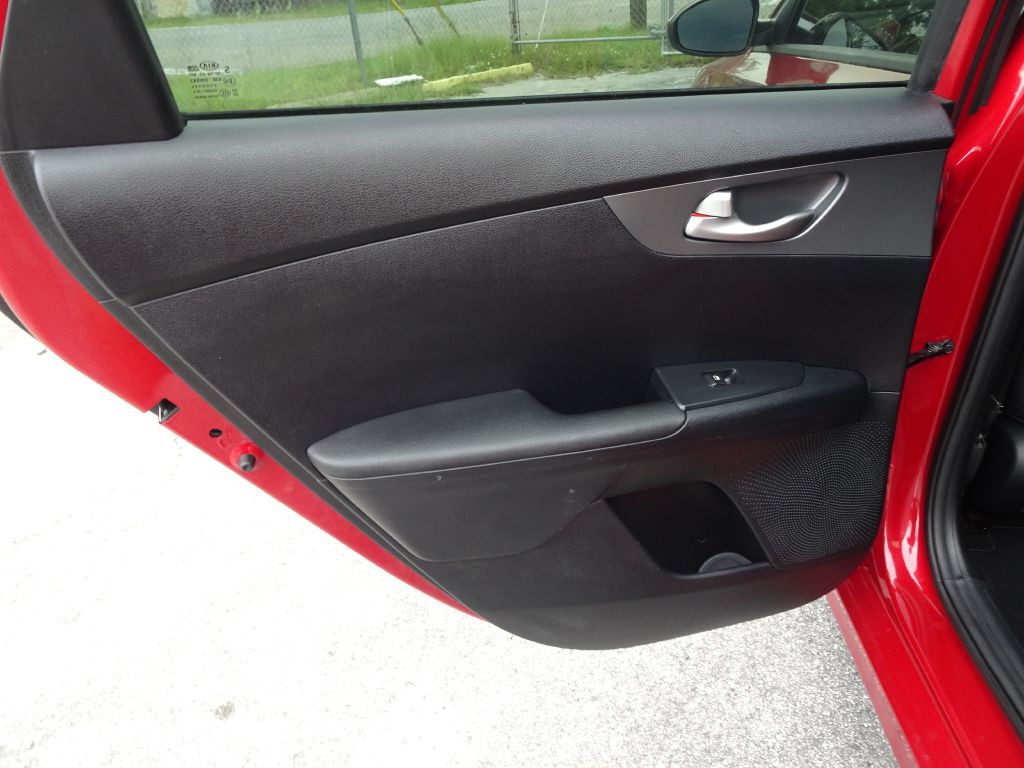 2019 Kia Forte Image 14
