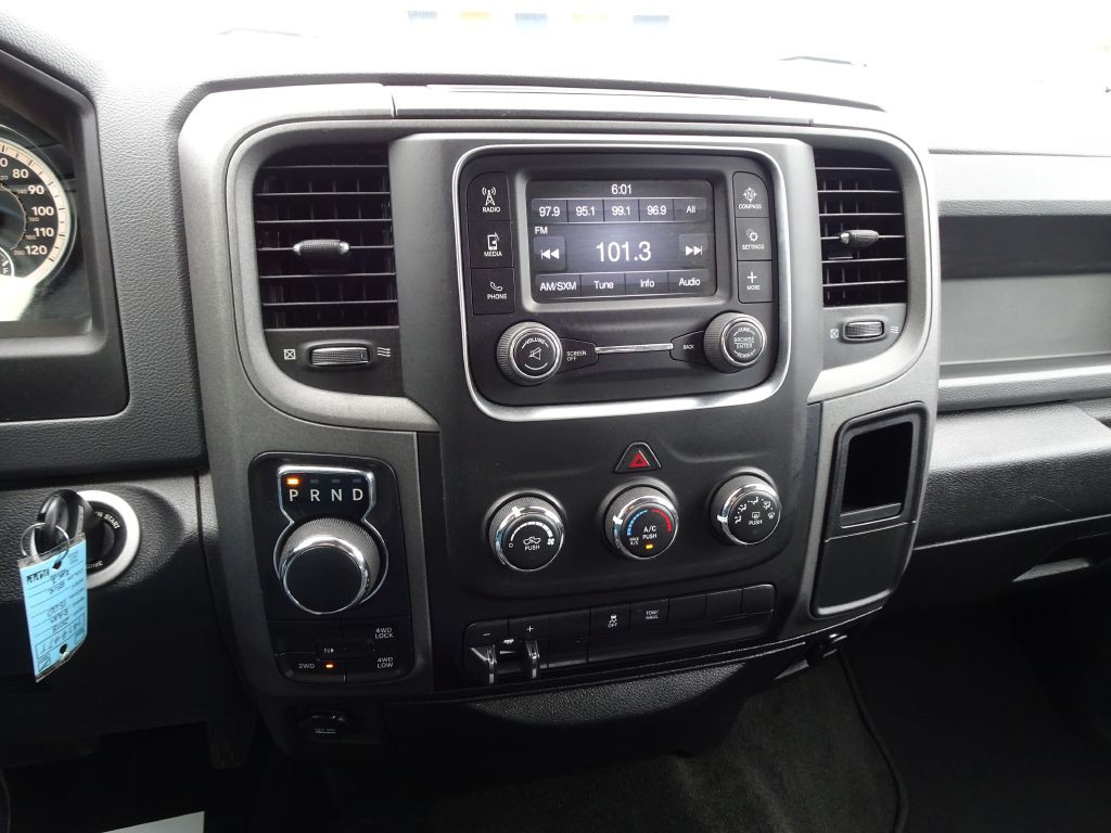 2018 RAM 1500 Image 24