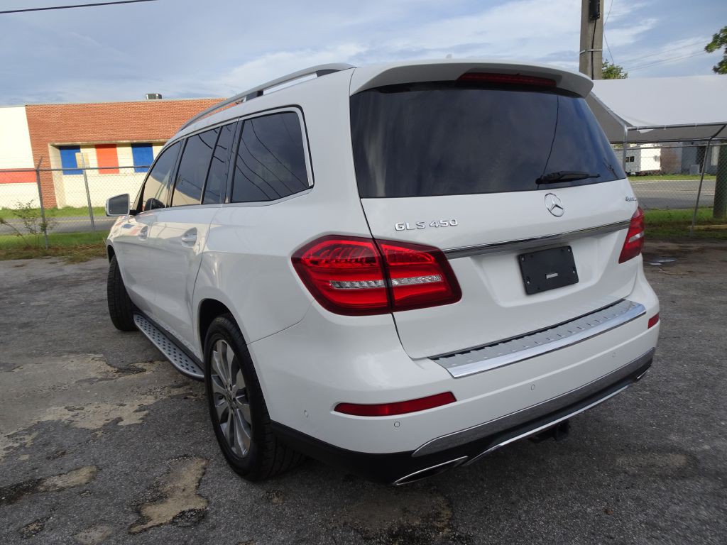 2017 Mercedes-Benz GLS-Class Image 8
