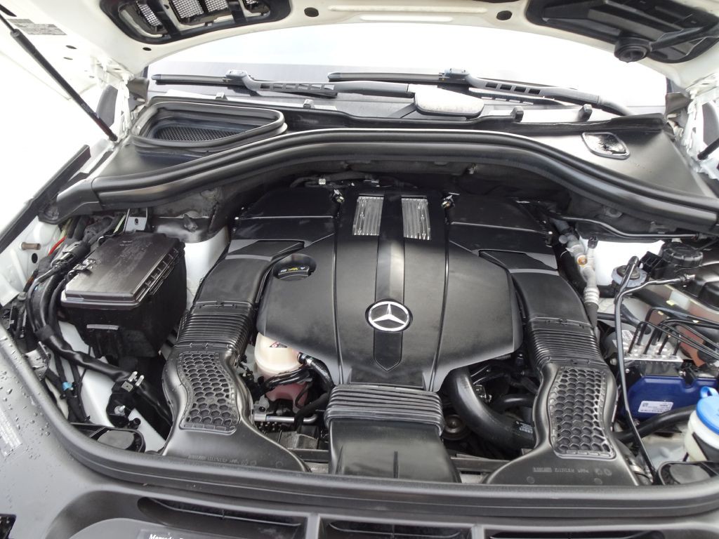 2017 Mercedes-Benz GLS-Class Image 29