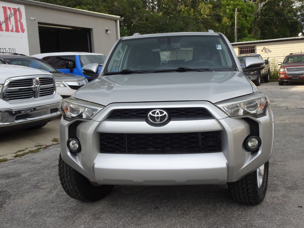 2014 Toyota 4Runner Image 2