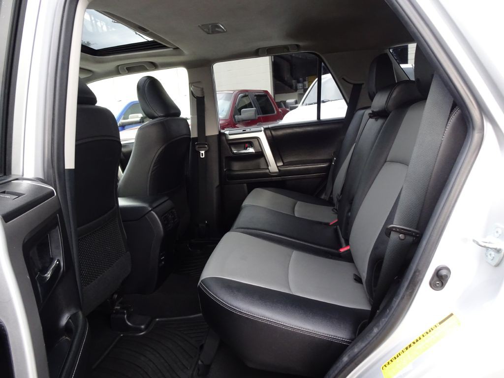 2014 Toyota 4Runner Image 13