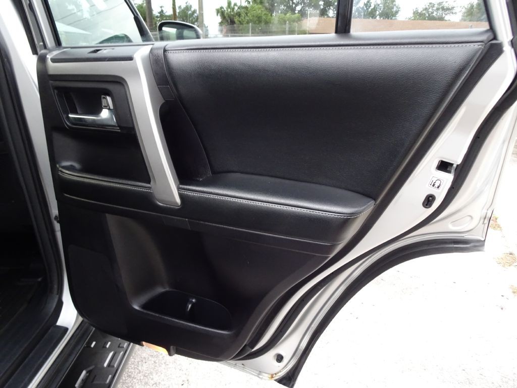 2014 Toyota 4Runner Image 19
