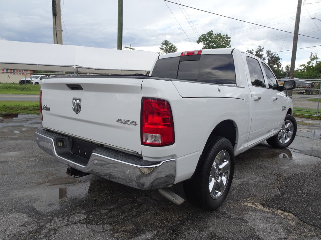 2015 RAM 1500 Image 5